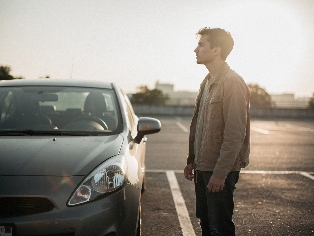 O guia simples e definitivo para comprar seu carro sem pagar juros de financiamento